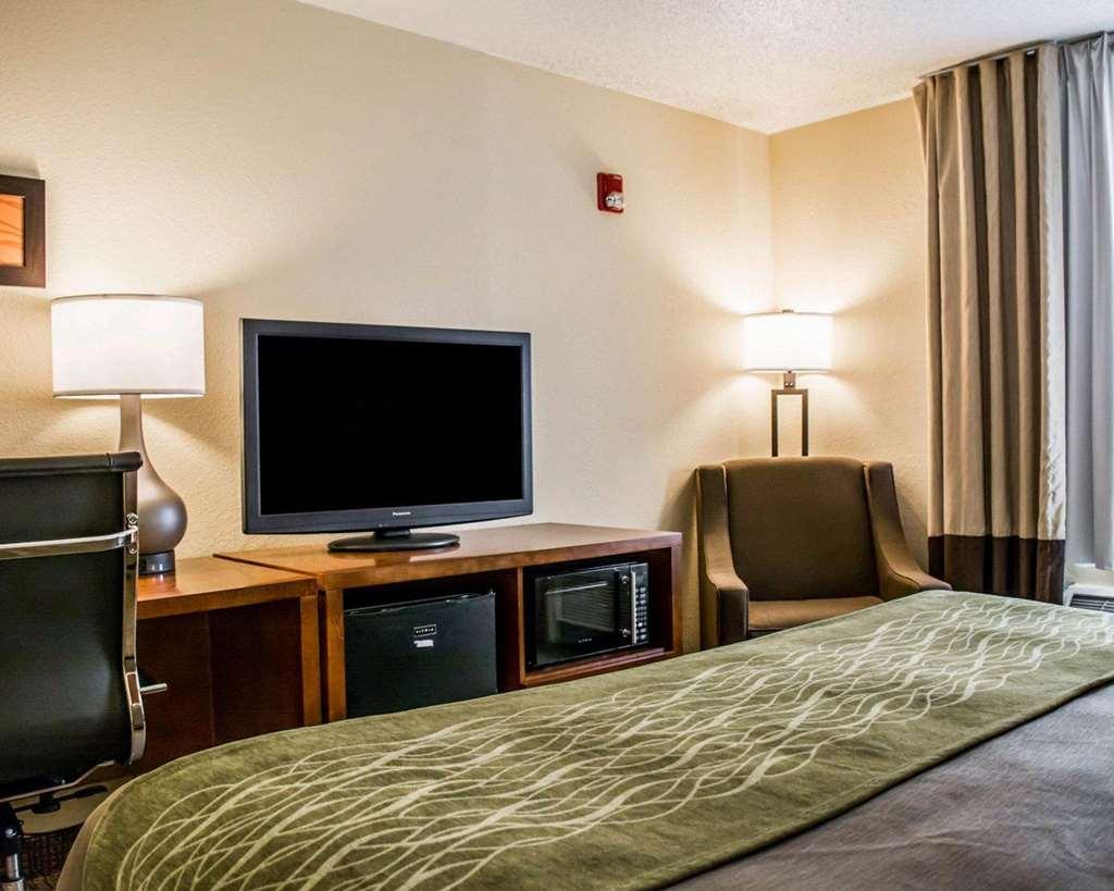 Comfort Inn Fort Myers Northeast Phòng bức ảnh