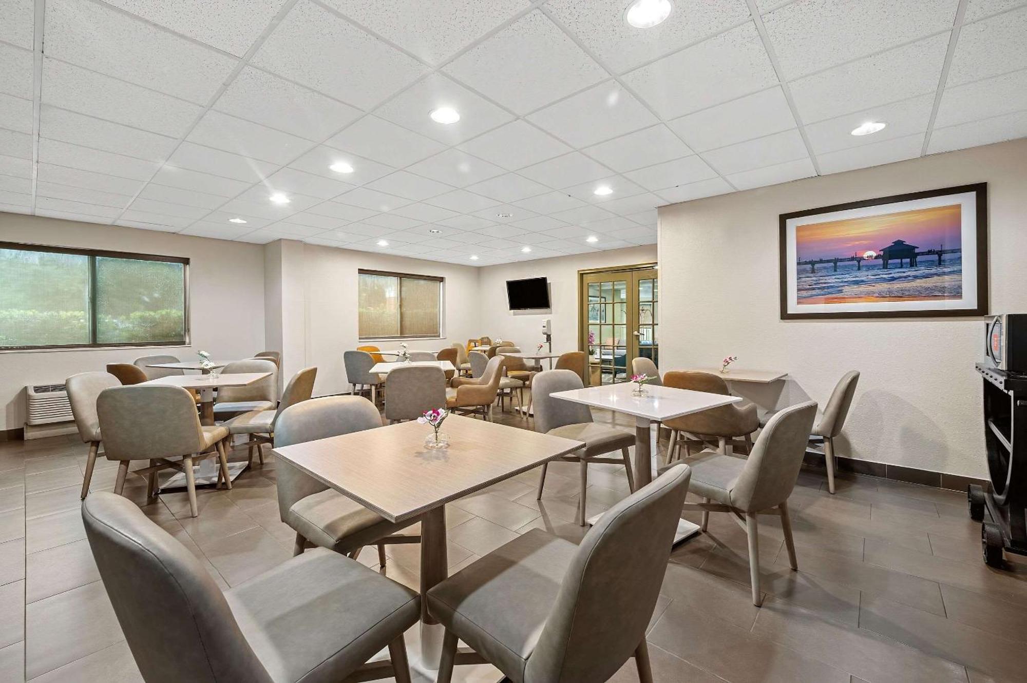 Comfort Inn Fort Myers Northeast Ngoại thất bức ảnh