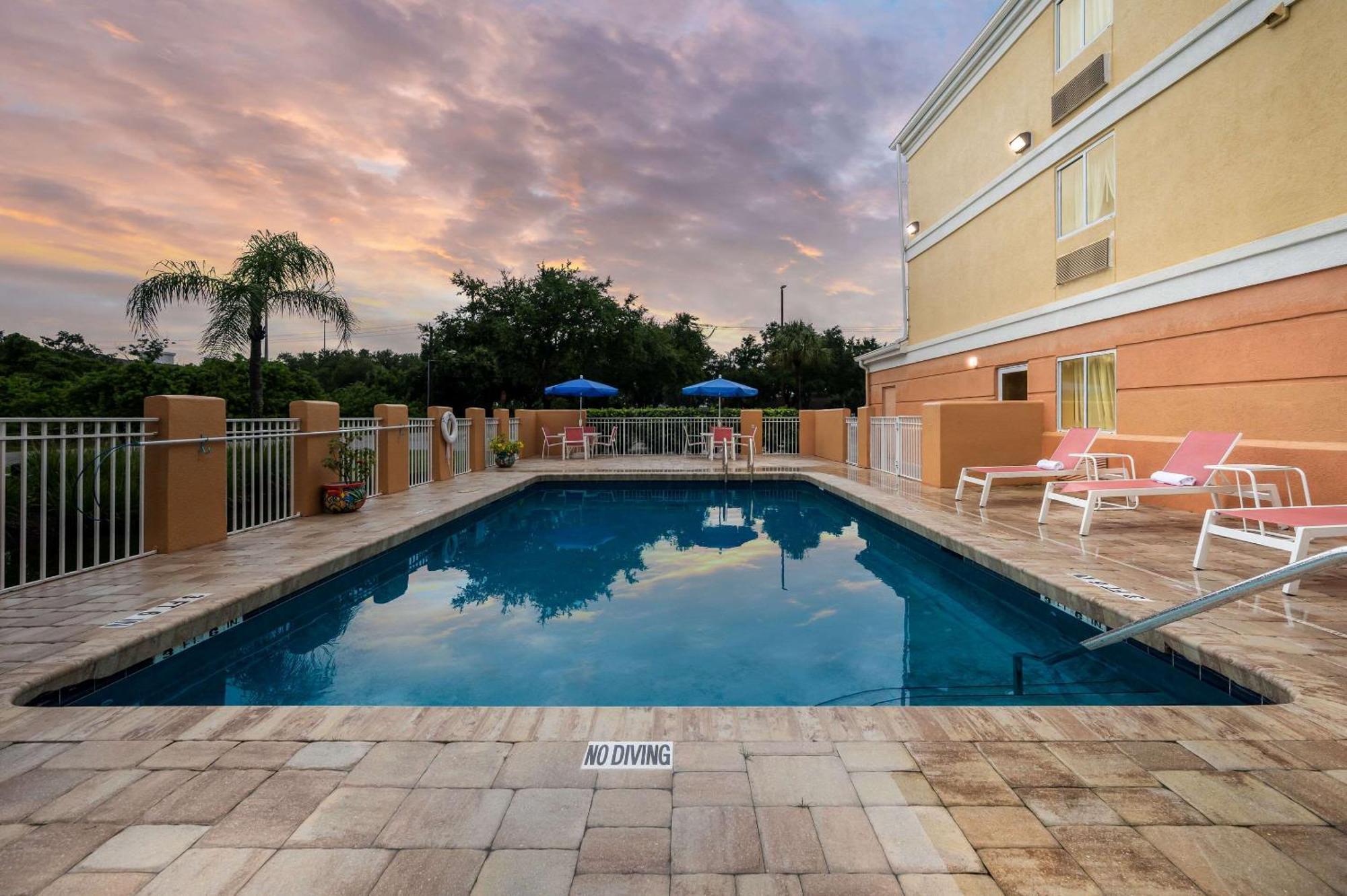 Comfort Inn Fort Myers Northeast Ngoại thất bức ảnh